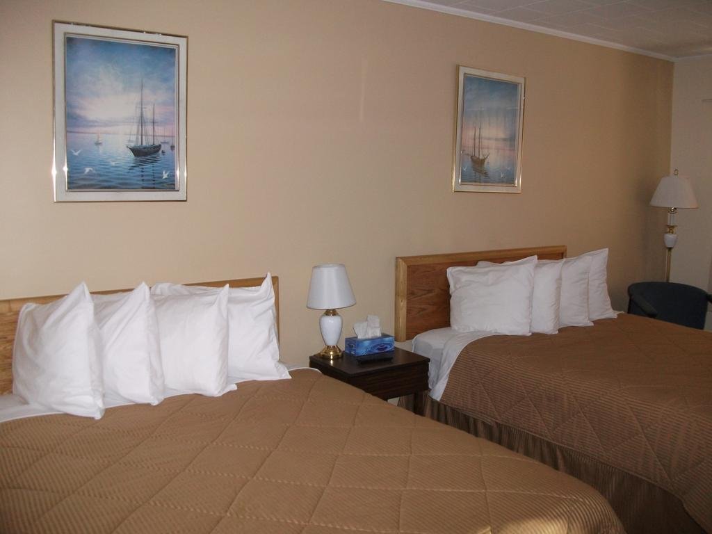 Фото Wildwood Motel