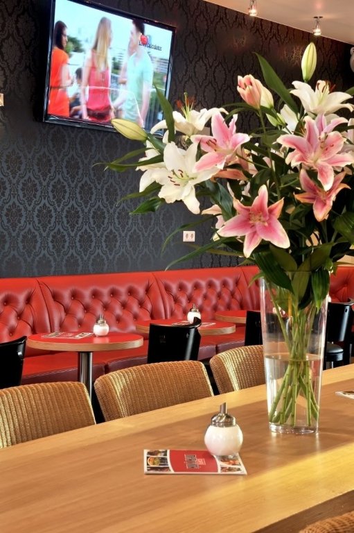 Фото Stadthotel Langenfeld