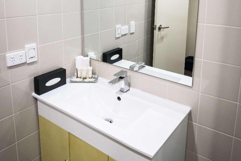 Фото Best Western Airport Motel And Convention Centre