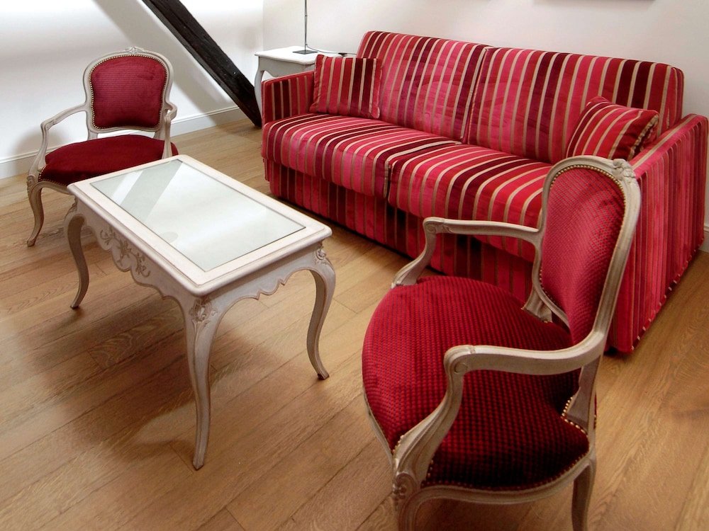 Фото Hôtel Cour du Corbeau Strasbourg