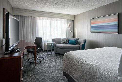 Гостиница Courtyard by Marriott Foothill Ranch Irvine East/Lake Forest в Лейк Форест