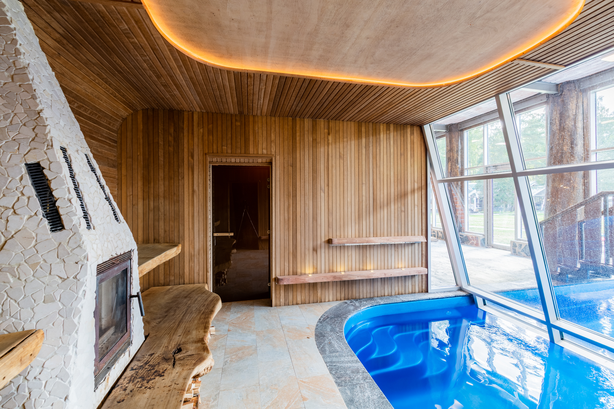 Фото Бусел клуб