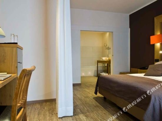 Фото Cocoon Hotel La Rive