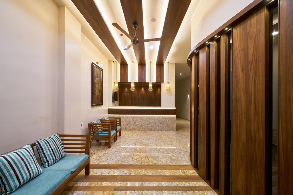 Фото Hotel Aashish Deluxe Kolhapur