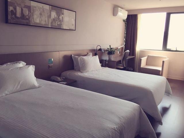 Фото Jinjiang Inn Select Hangzhou Binjiang University City