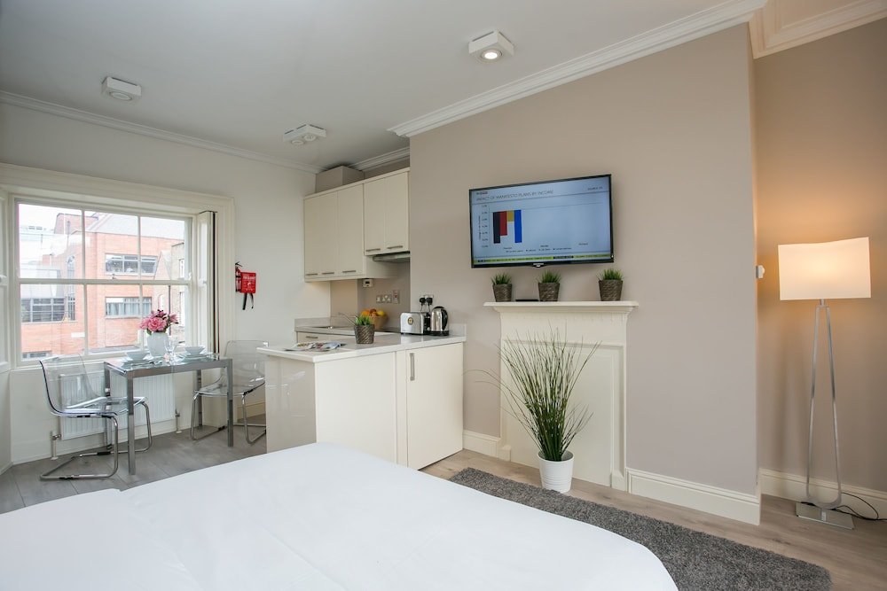 Фото St. Stephen's Green Apartments