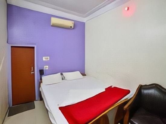 Фото Hotel Naveen Residency