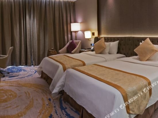 Фото Howard Johnson Tianyu Plaza Yingtan