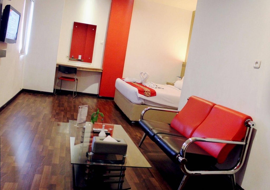 Фото Transera Hotel Pontianak