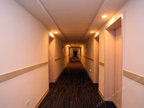 Фото Jinjiang Inn Chendu Sport University