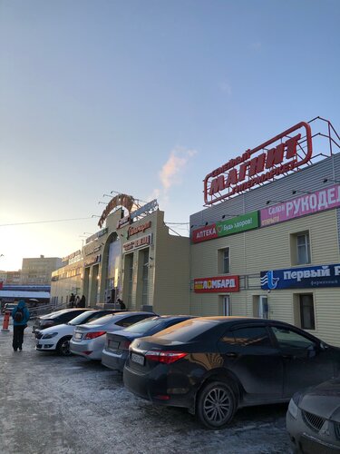 Торговый центр Тюменский, Тюмень, фото