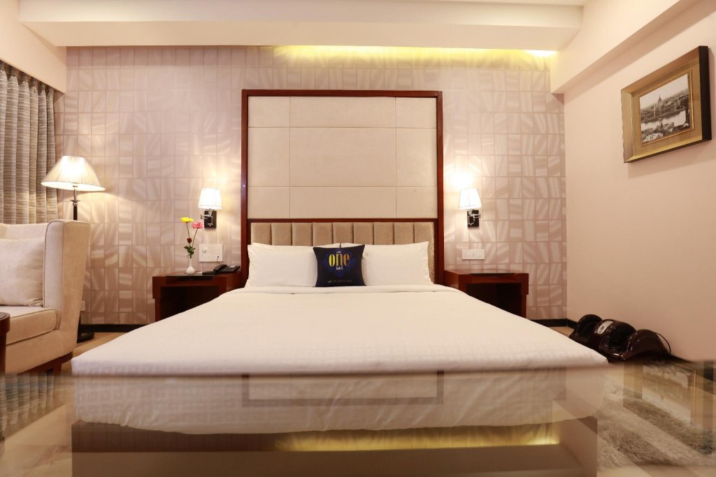 Фото The One Hotel