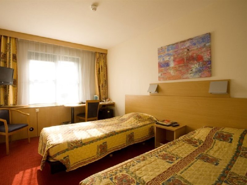 Фото Bastion Hotel Rotterdam Zuid