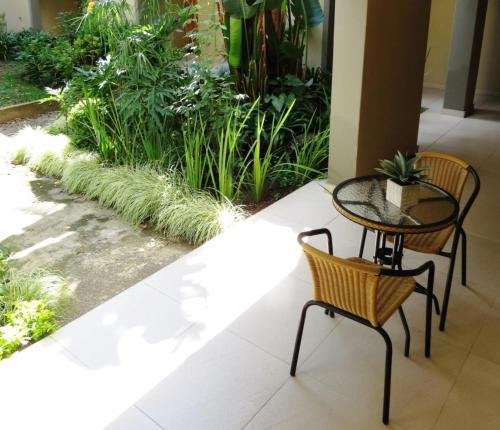 Фото Dunton Guest House