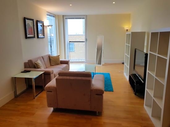 Фото Still Life Canary Wharf Executive