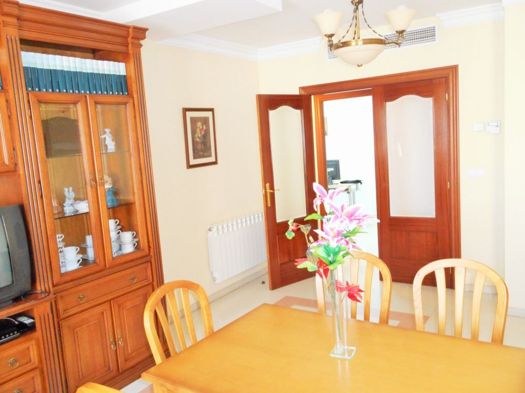 Фото Martin House & Baño Privado