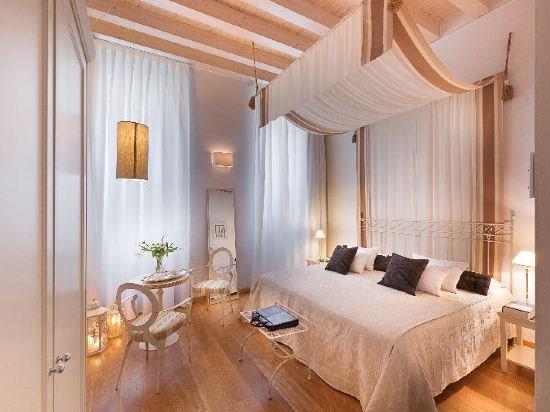 Фото Gallery Room