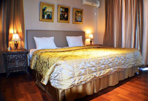 Гостиница Gondola Hotel and Suites в Аммане