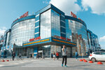 Park House (Sulimova Street, 50) ، مركز تسوق