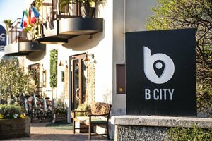 Гостиница B City Hotel в Бардолине