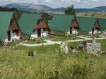 Durmitor Bungalows (Montenegro, Zabljak, Tmajevci bb, 84220), short-term housing rental