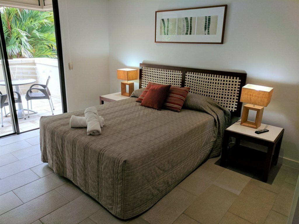 Hotel Temple 220 Newly Refurbished Studio, Palm Cove, photo