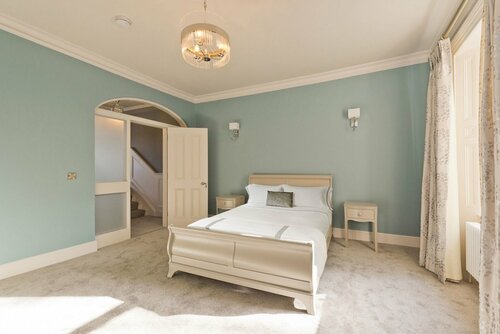Гостиница Camden Court Hotel в Ирландии