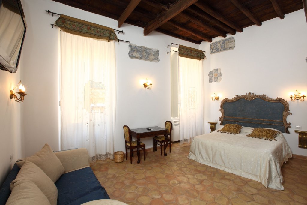 Фото Navona Governo Vecchio