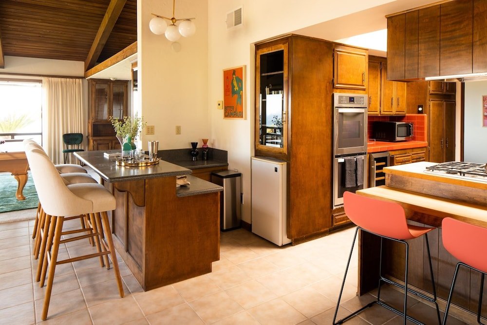 Фото Cliffridge by AvantStay Lush Malibu Hills Estate w Ocean Views