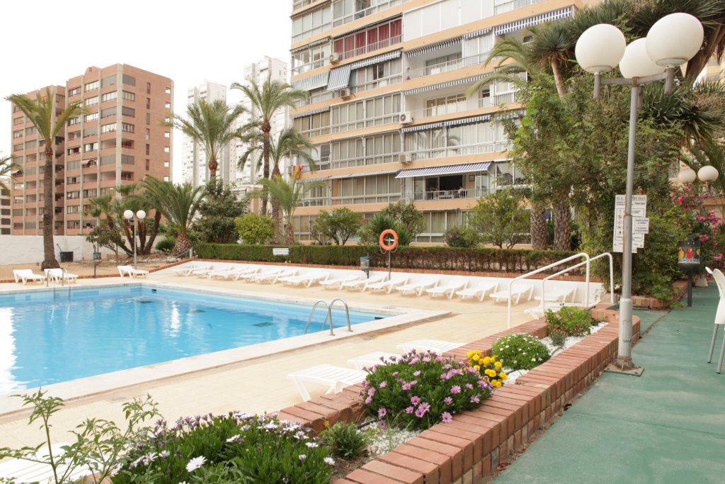 Фото Apartamentos Bermudas