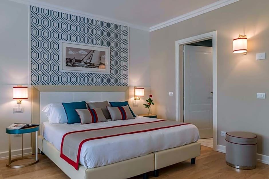 Фото Grand Hotel & Riviera