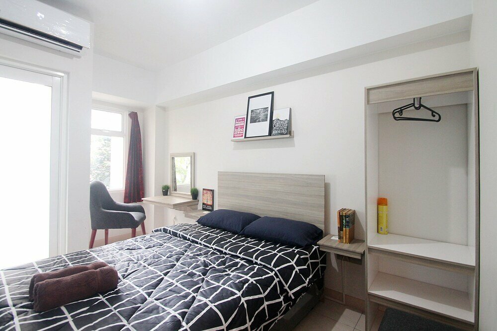 Short-term housing rental The Springlake Summarecon Bekasi Apartment, Bekasi, photo