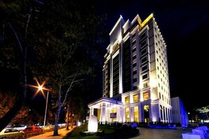 Barida Hotels (Isparta, Isparta Merkez, Bahçelievler Mah., 102. Cad., 81), hotel