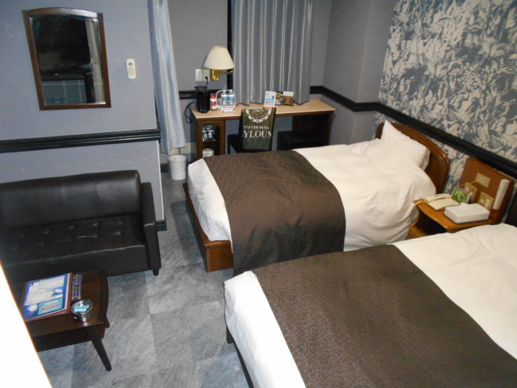 Фото Nishikawaguchi Station Hotel Stay Lounge