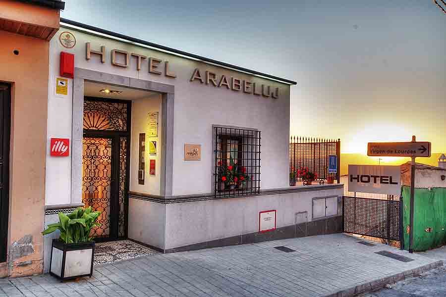 Фото отеля 1