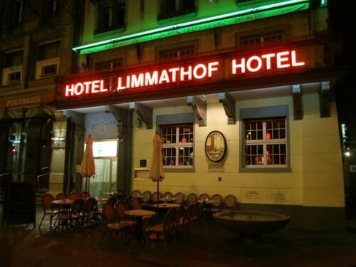 Гостиница Hotel Limmathof в Цюрихе