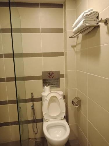 Фото Home Inn 1 Taman Segar