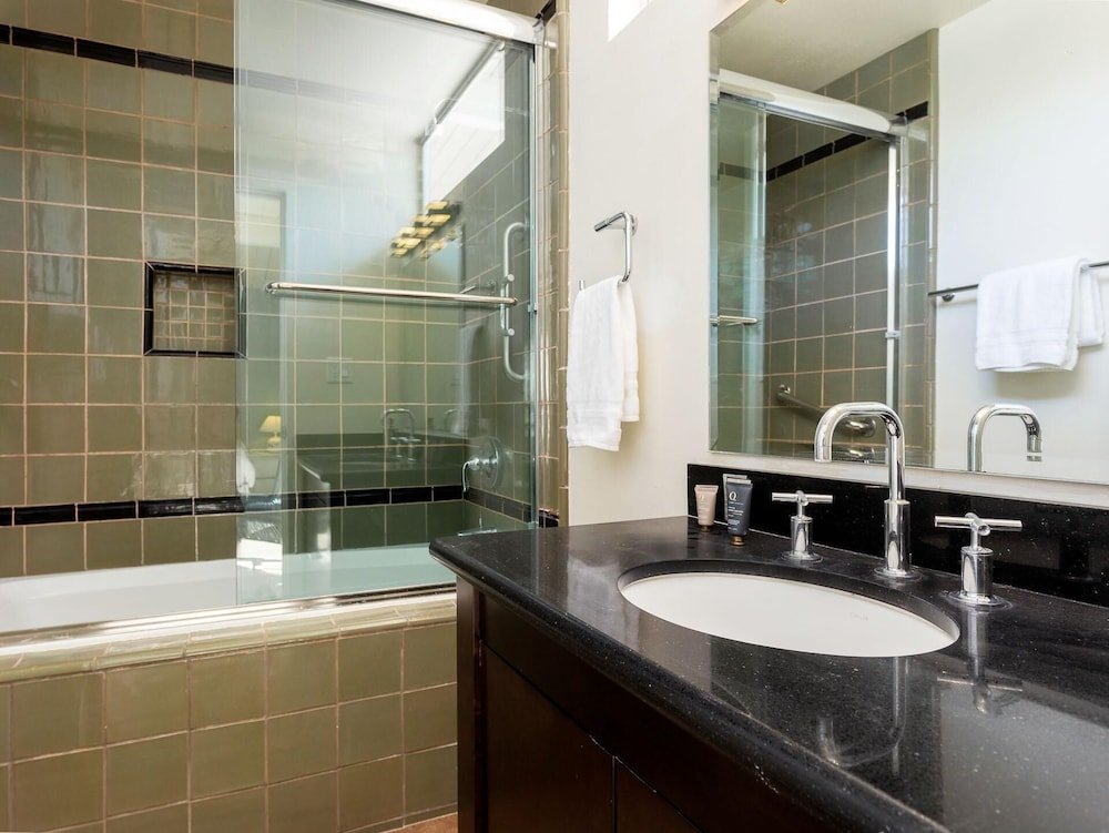 Фото Alexander in the Sun