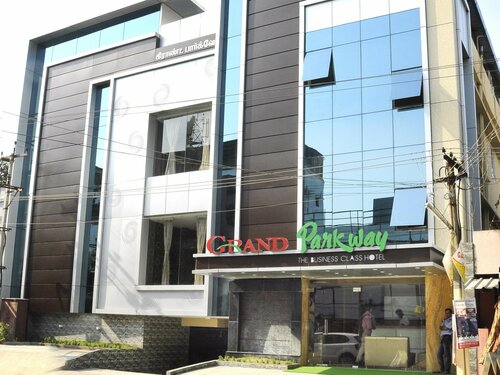 Hotel Grand Parkway