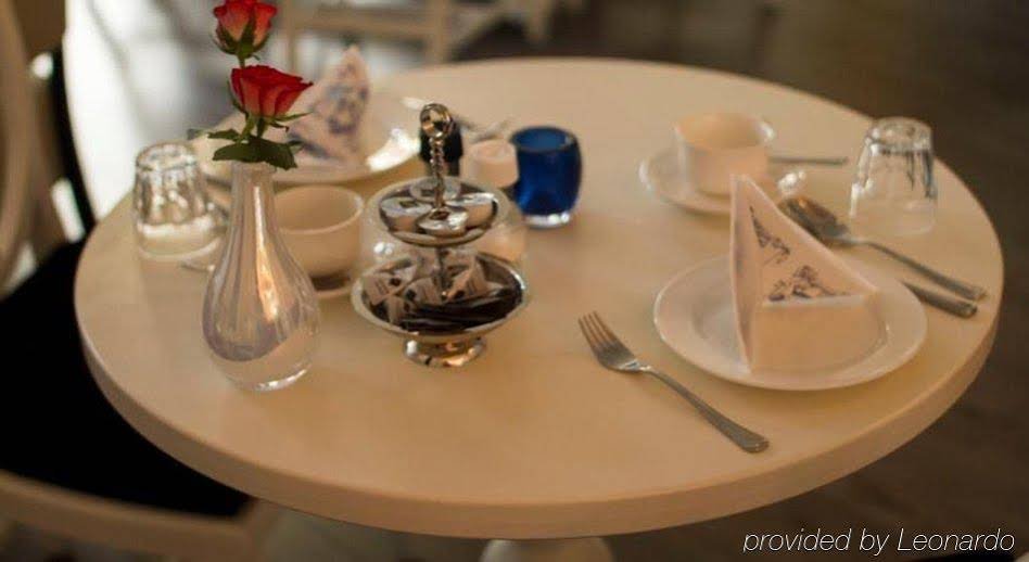 Фото Hotel Bridges House