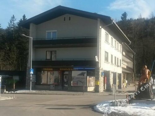 Гостиница Pension Central Semmering в Нижней Австрии