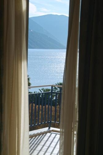 Фото Hotel Kalafati