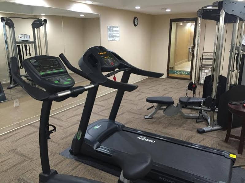 Фото Quality Inn Near Pimlico Racetrack