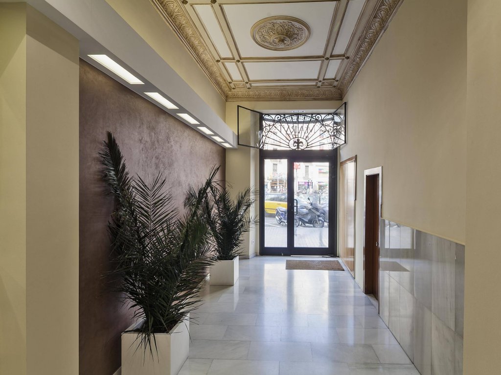 Фото Hotel Chic&basic Lemon Barcelona