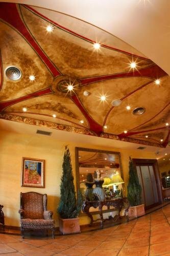 Гостиница Apartamentos Club Condal, Комиллас, фото
