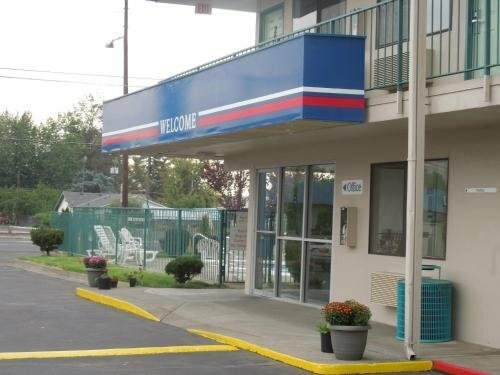 Гостиница Econo Lodge в Якиме