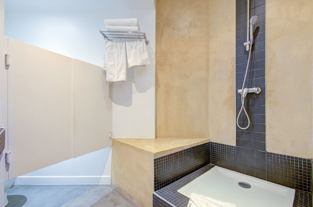 Фото Hotel EN Ville