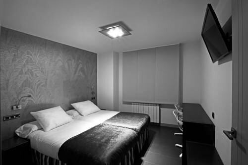 Hotel Hostal Averroes, Burgos, photo