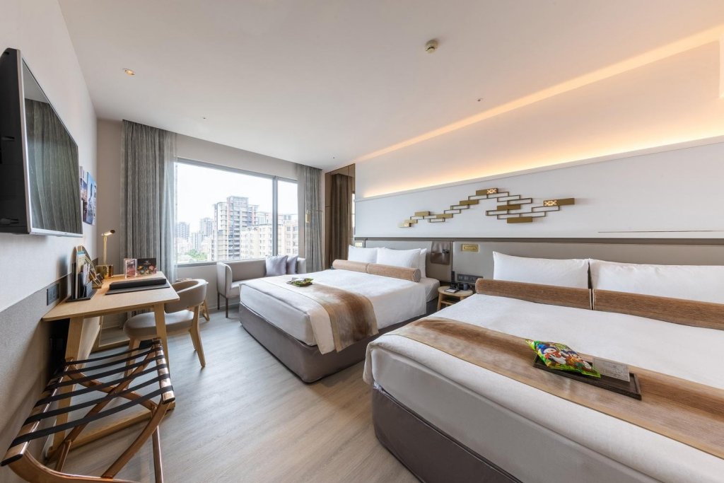 Фото Taipei Garden Hotel