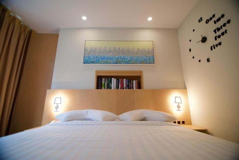 Фото Verse Luxe Hotel Wahid Hasyim